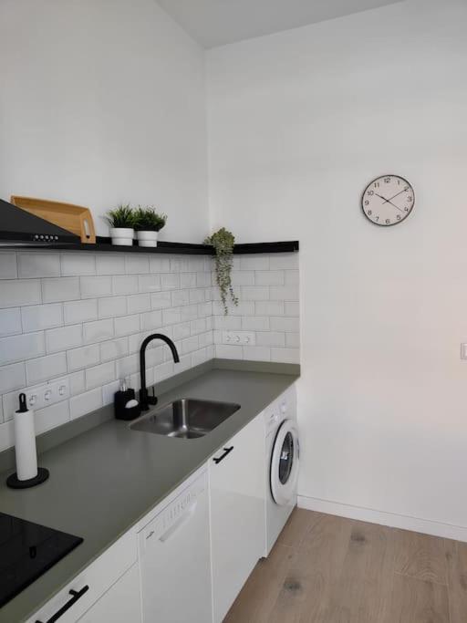 Loft Nuevo Cerca De Ruzafa Apartment Valencia Luaran gambar